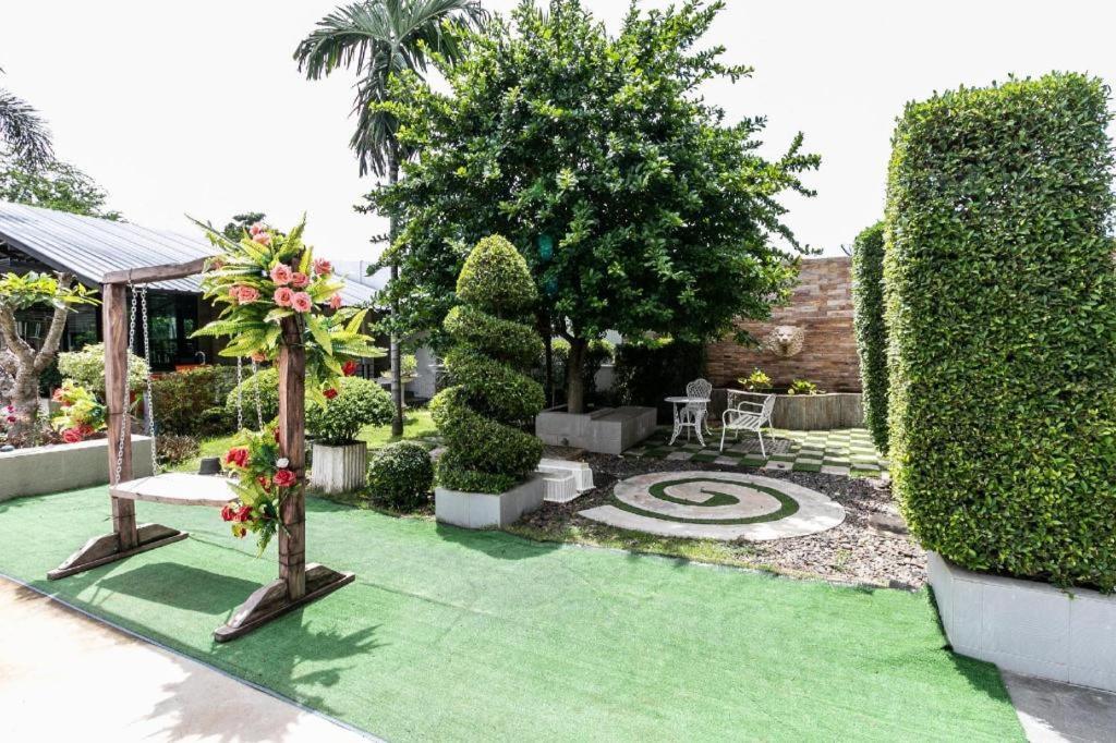 Oyo 75305 T Park Pak Chong Hotel Mu Si Exterior foto