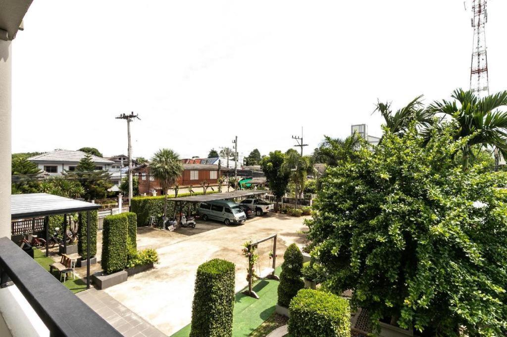 Oyo 75305 T Park Pak Chong Hotel Mu Si Exterior foto